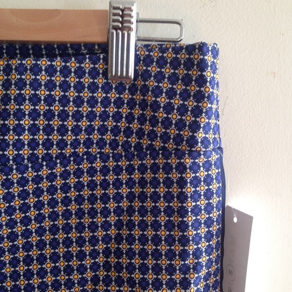 Margaret M Slimming Pants Blue Print - Picture 2 of 5